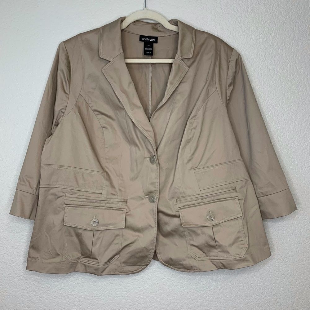 Lane Bryant Women’s Size 20 Tan Front Button Blazer